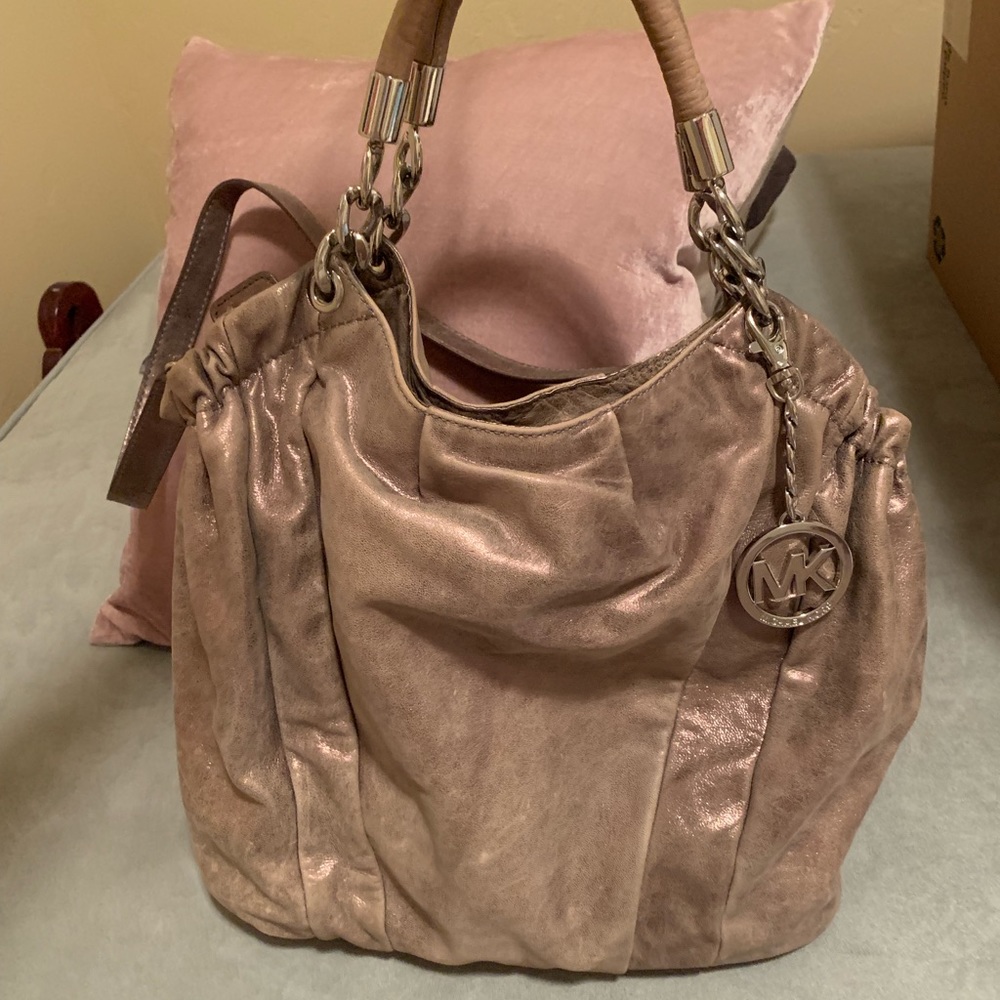 Michael Kors Erin Hobo